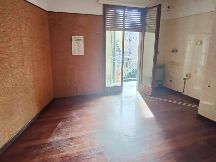 Immagine 5 di Appartamento in vendita  a Carrara