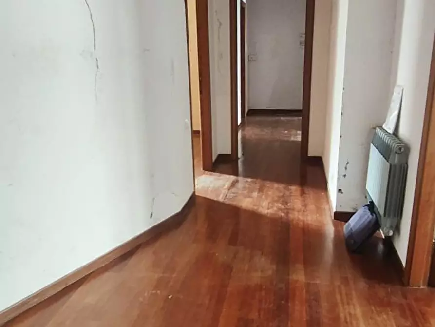 Immagine 8 di Appartamento in vendita  a Carrara