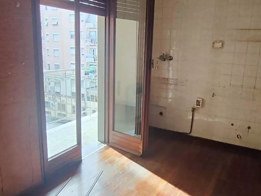 Immagine 13 di Appartamento in vendita  a Carrara