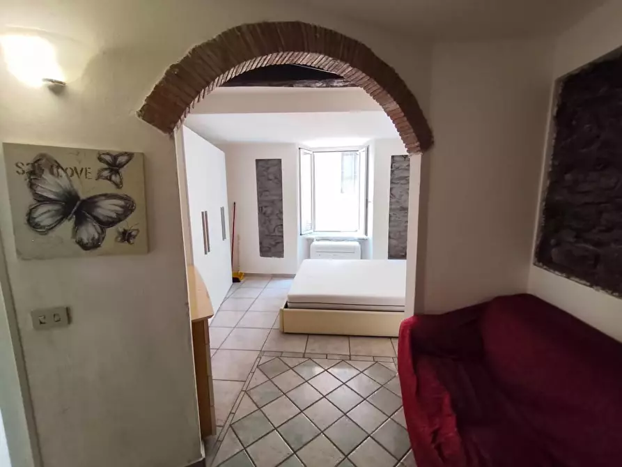 Immagine 2 di Appartamento in affitto  a Carrara