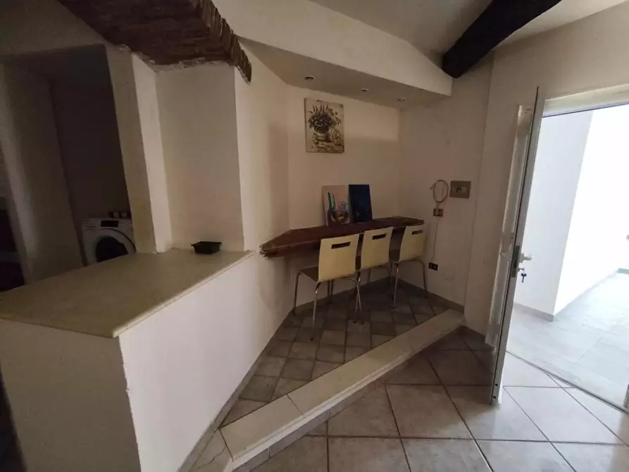 Immagine 7 di Appartamento in affitto  a Carrara