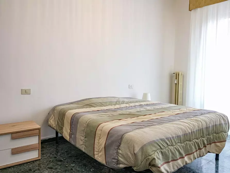 Immagine 13 di Appartamento in affitto  a Pisa