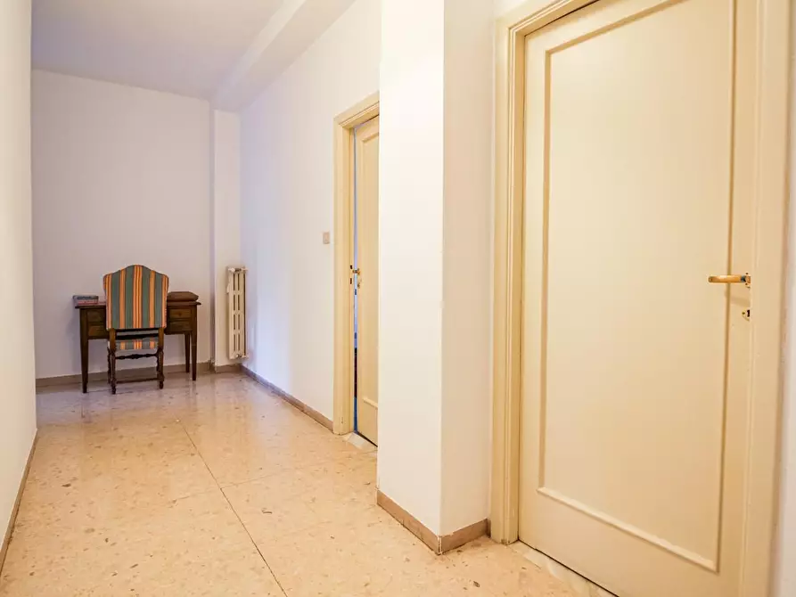 Immagine 10 di Appartamento in affitto  a Pisa