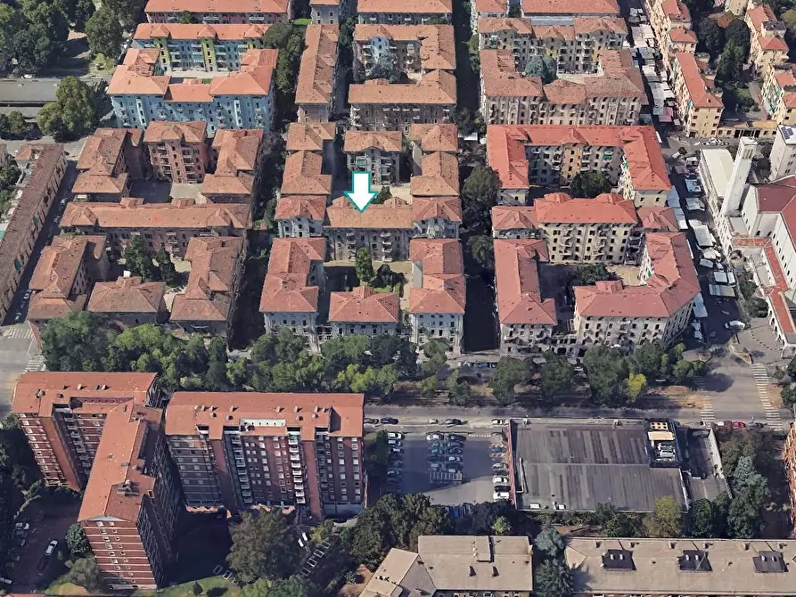 Immagine 2 di Appartamento in vendita  a Milano