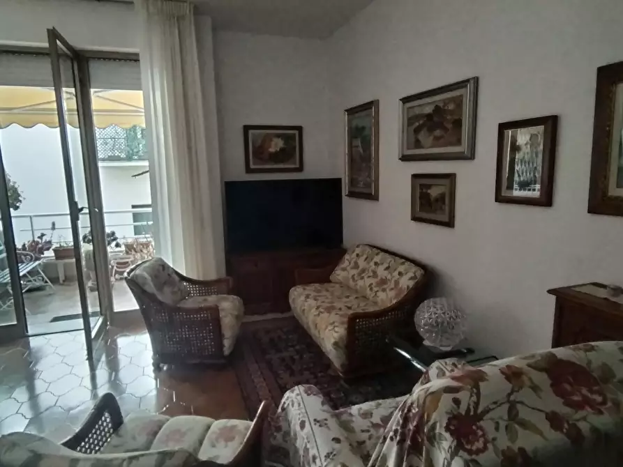 Immagine 7 di Appartamento in vendita  a Livorno