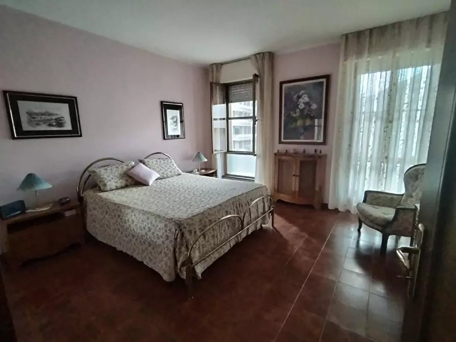 Immagine 12 di Appartamento in vendita  a Livorno