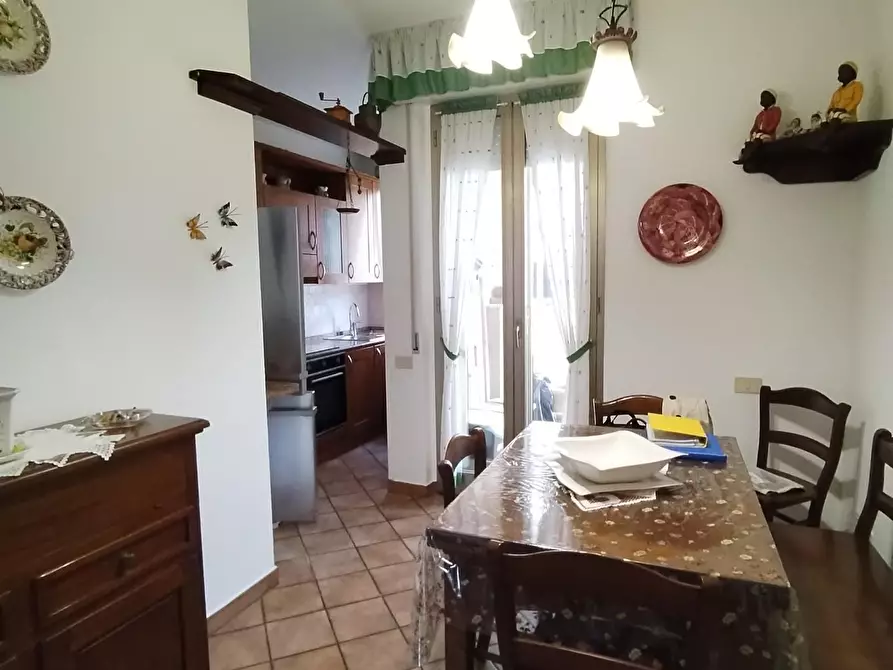 Immagine 10 di Appartamento in vendita  a Livorno