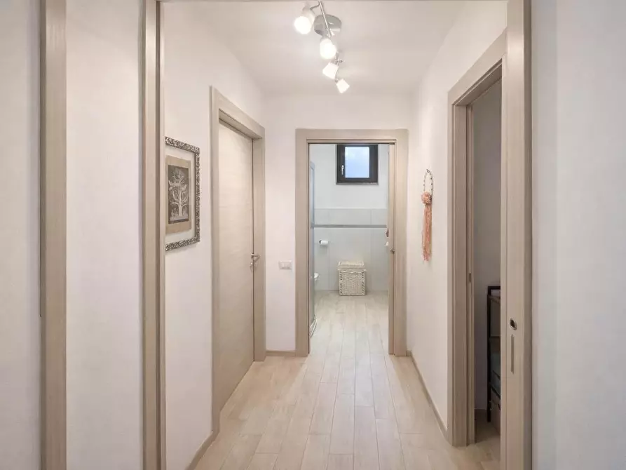 Immagine 15 di Appartamento in vendita  a Siena