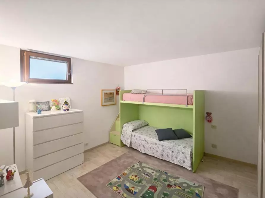 Immagine 8 di Appartamento in vendita  a Siena