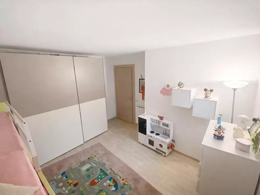 Immagine 9 di Appartamento in vendita  a Siena