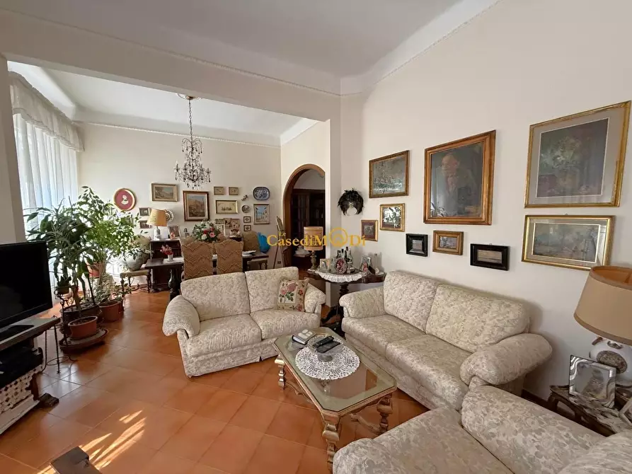 Immagine 1 di Appartamento in vendita  a Livorno