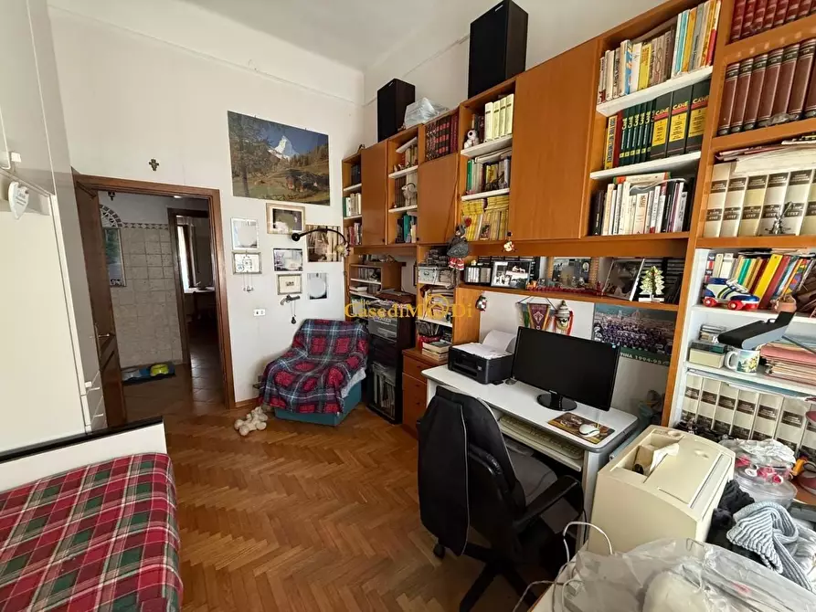 Immagine 24 di Appartamento in vendita  a Livorno