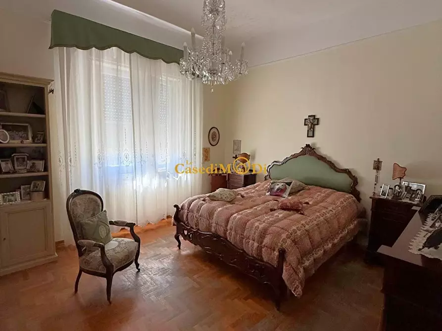 Immagine 19 di Appartamento in vendita  a Livorno