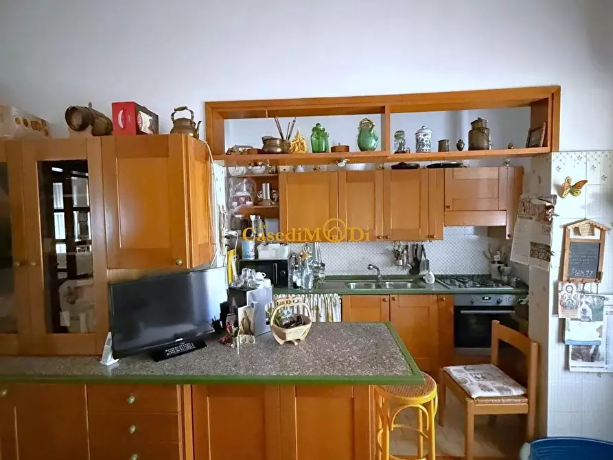 Immagine 11 di Appartamento in vendita  a Livorno