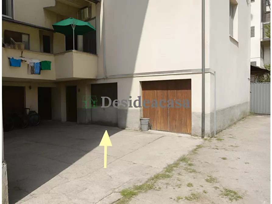 Immagine 8 di Appartamento in vendita  a Pisa