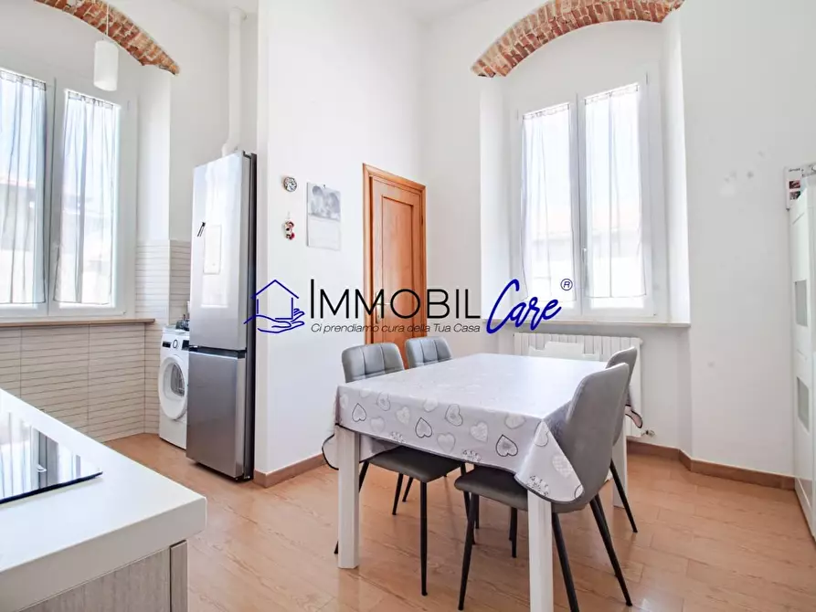 Immagine 1 di Appartamento in vendita  a Livorno