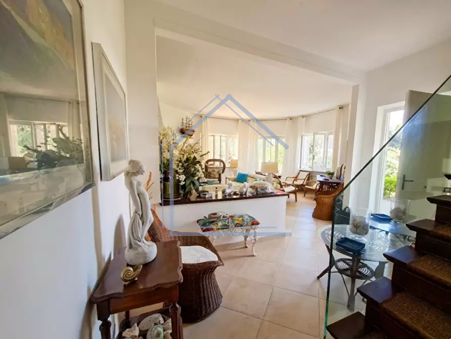Immagine 17 di Casa bifamiliare in vendita  a Camaiore