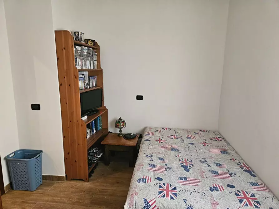 Immagine 17 di Appartamento in vendita  a Livorno