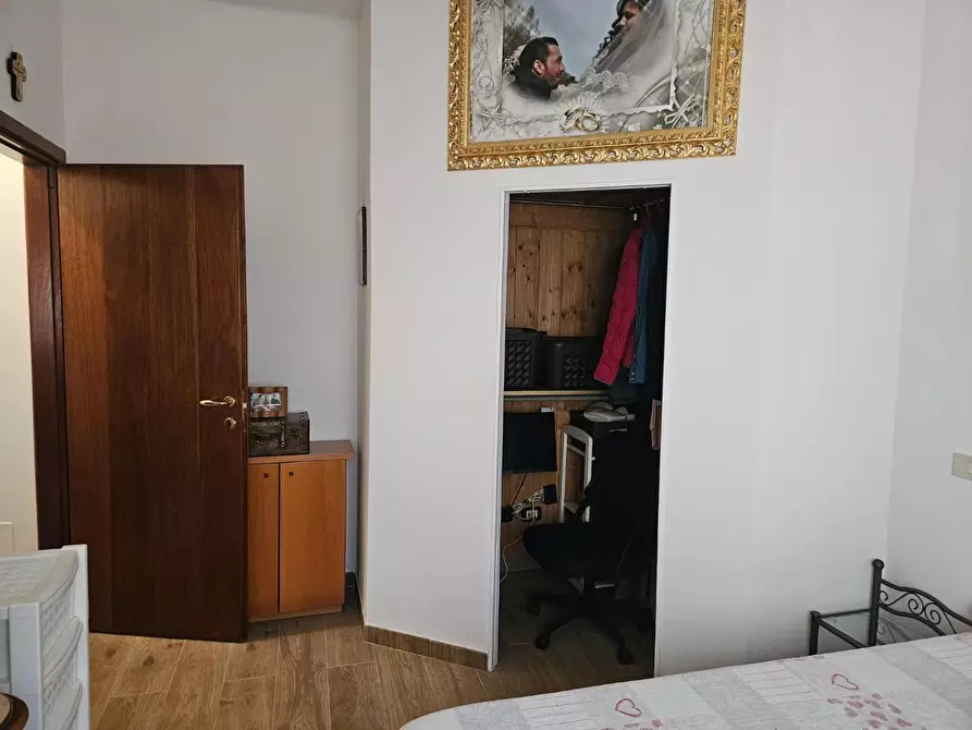 Immagine 12 di Appartamento in vendita  a Livorno