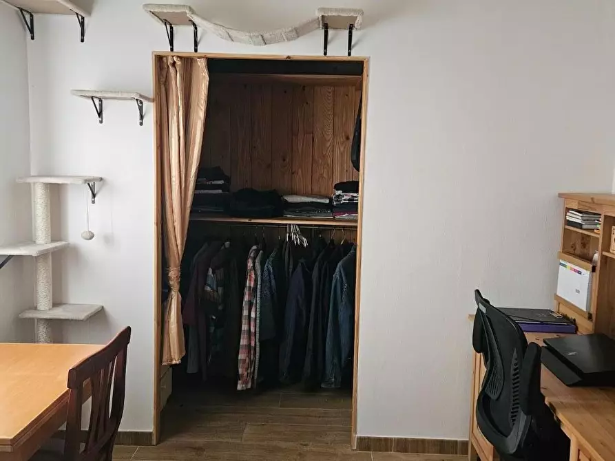 Immagine 15 di Appartamento in vendita  a Livorno