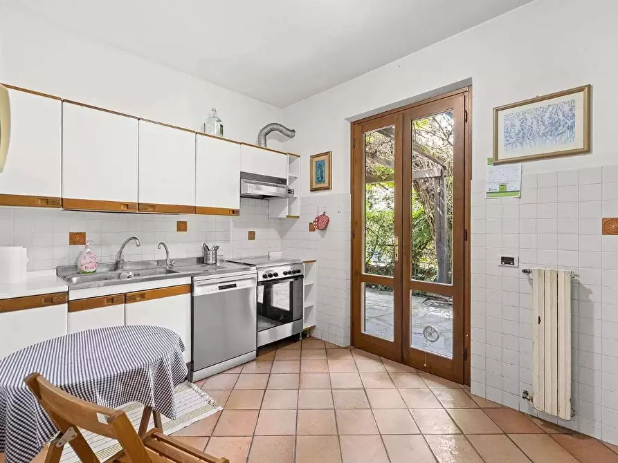 Immagine 7 di Villa in vendita  a Forte Dei Marmi