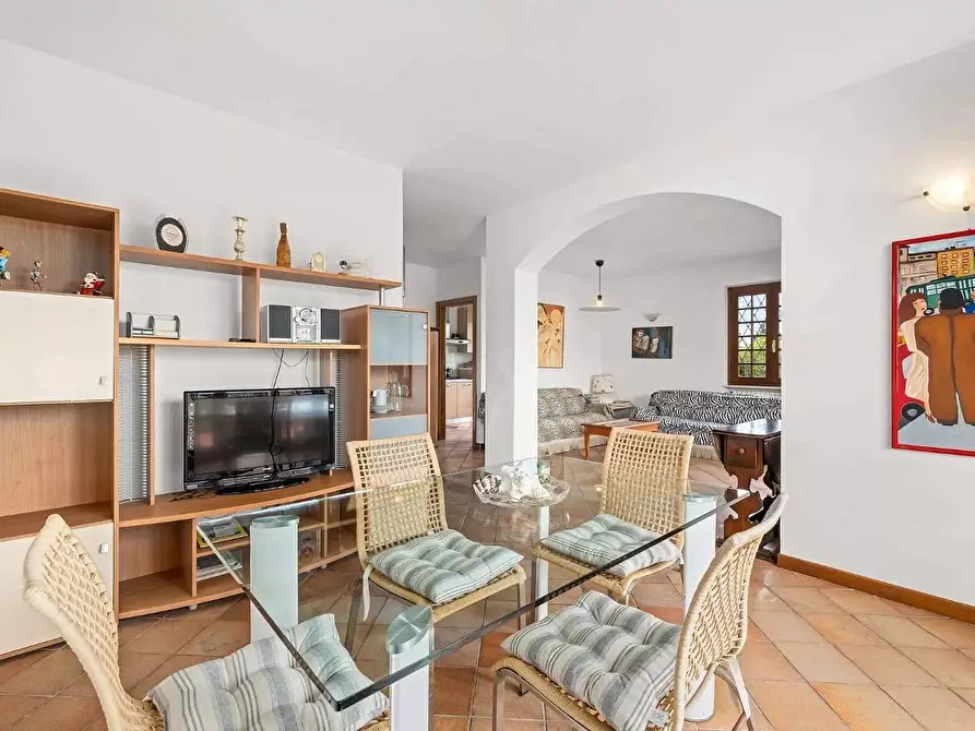 Immagine 17 di Villa in vendita  a Forte Dei Marmi