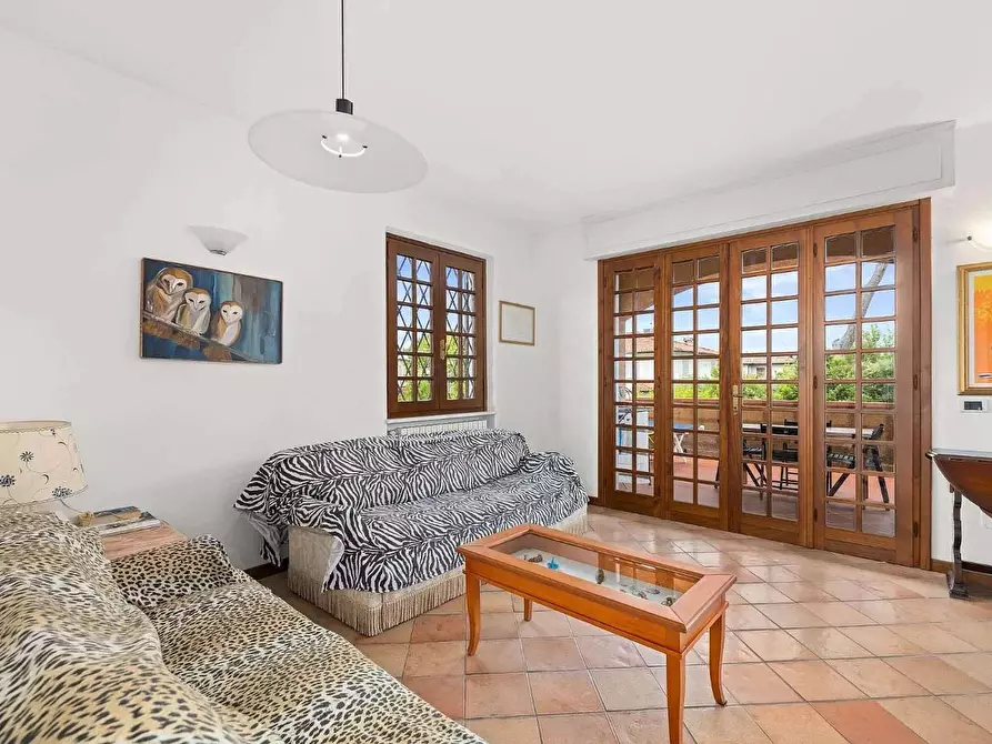 Immagine 16 di Villa in vendita  a Forte Dei Marmi
