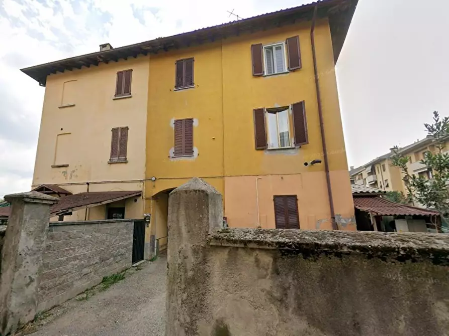 Immagine 2 di Appartamento in vendita  a Bernareggio