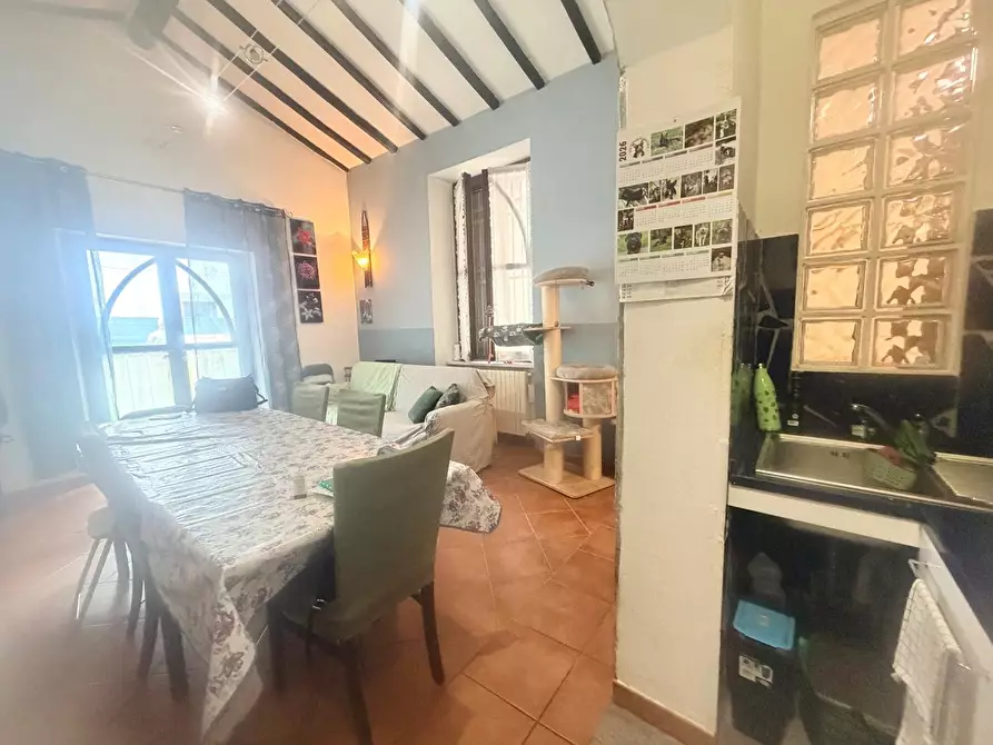 Immagine 6 di Appartamento in vendita  a Massa