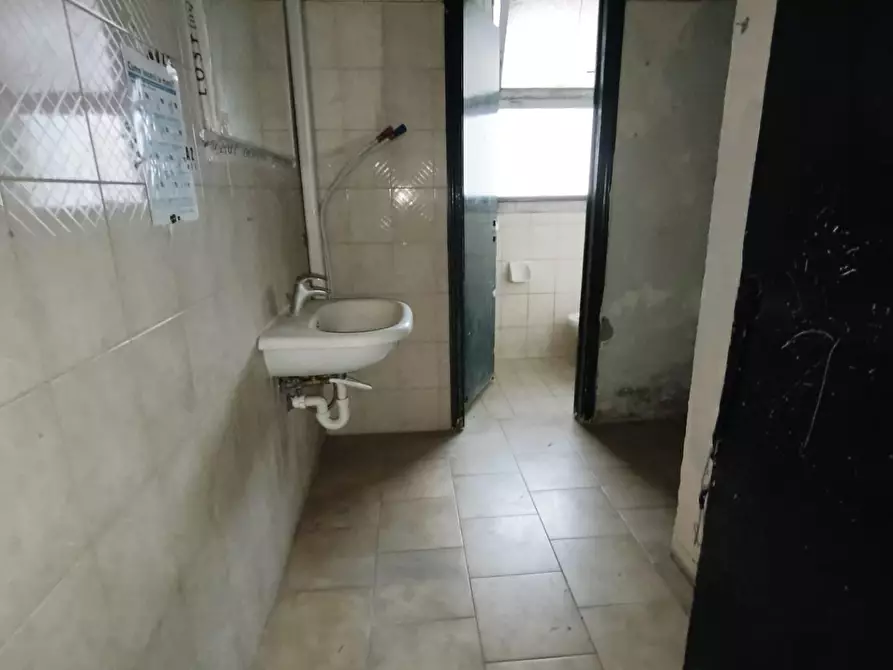 Immagine 8 di Attività artigianale in vendita  a Empoli