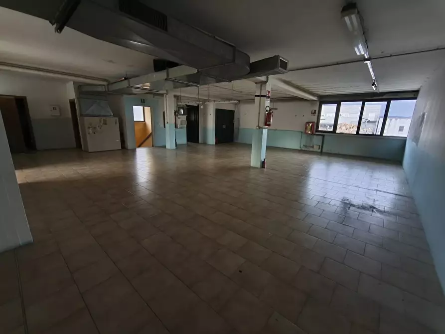 Immagine 7 di Attività artigianale in vendita  a Empoli