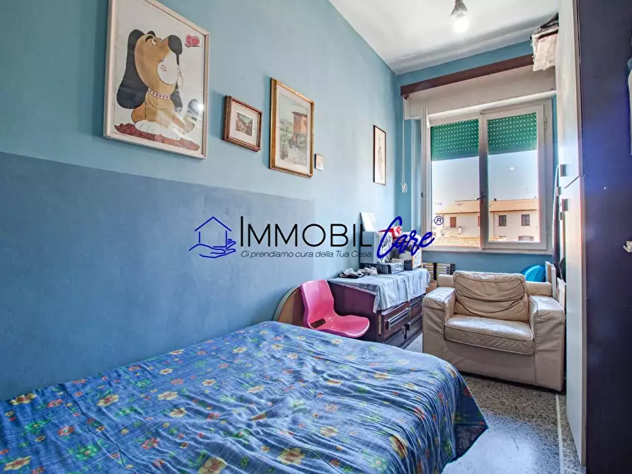 Immagine 17 di Appartamento in vendita  a Livorno