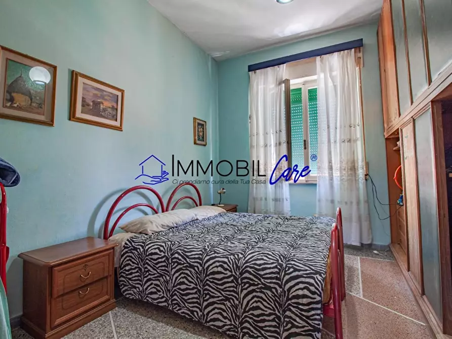 Immagine 14 di Appartamento in vendita  a Livorno