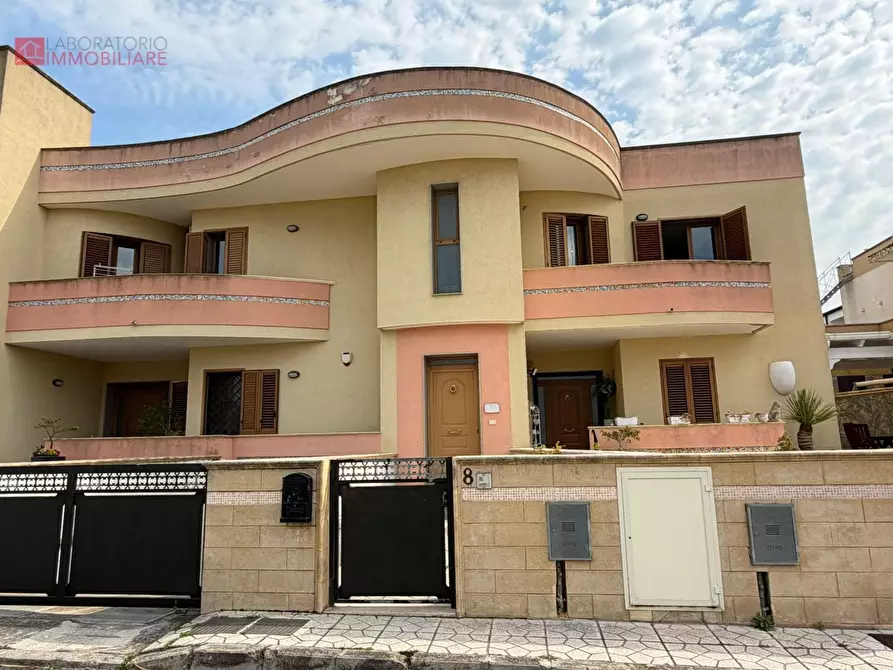 Immagine 35 di Casa bifamiliare in vendita  a Vernole