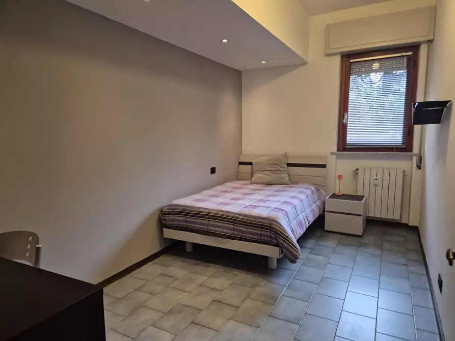 Immagine 12 di Appartamento in vendita  a Carrara