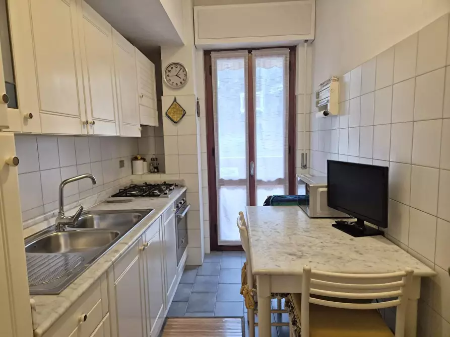 Immagine 20 di Appartamento in vendita  a Carrara