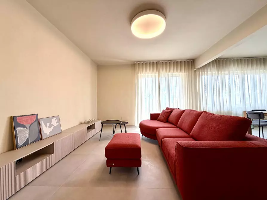 Immagine 3 di Appartamento in affitto  a Lucca