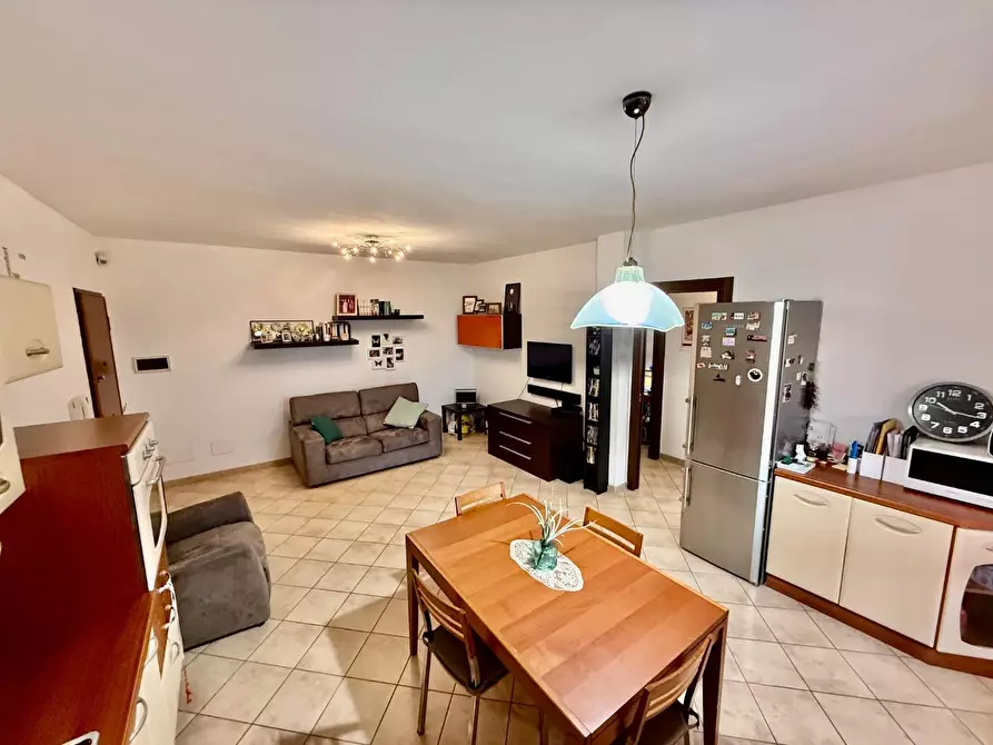 Immagine 3 di Appartamento in vendita  a Pontedera