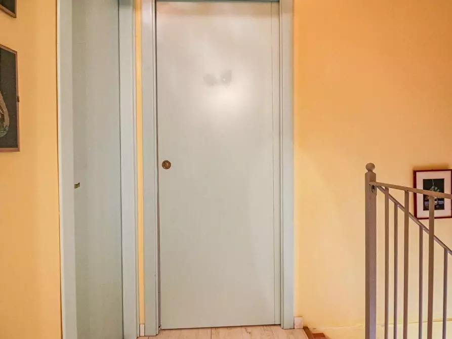 Immagine 13 di Appartamento in vendita  a Pisa