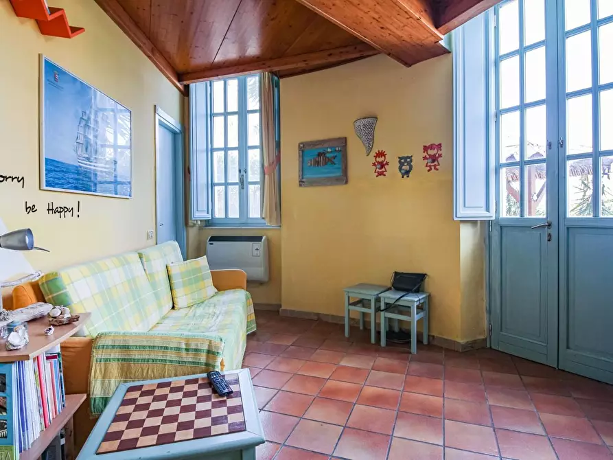 Immagine 10 di Appartamento in vendita  a Pisa