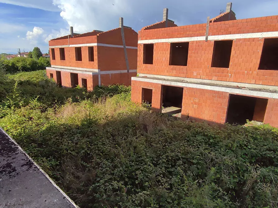 Immagine 13 di Terratetto in vendita  a Trovo