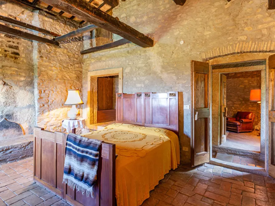 Immagine 4 di Casa indipendente in vendita  a Borgo San Lorenzo