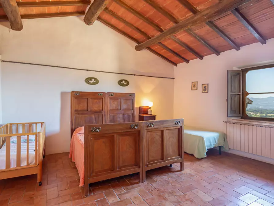 Immagine 5 di Casa indipendente in vendita  a Borgo San Lorenzo