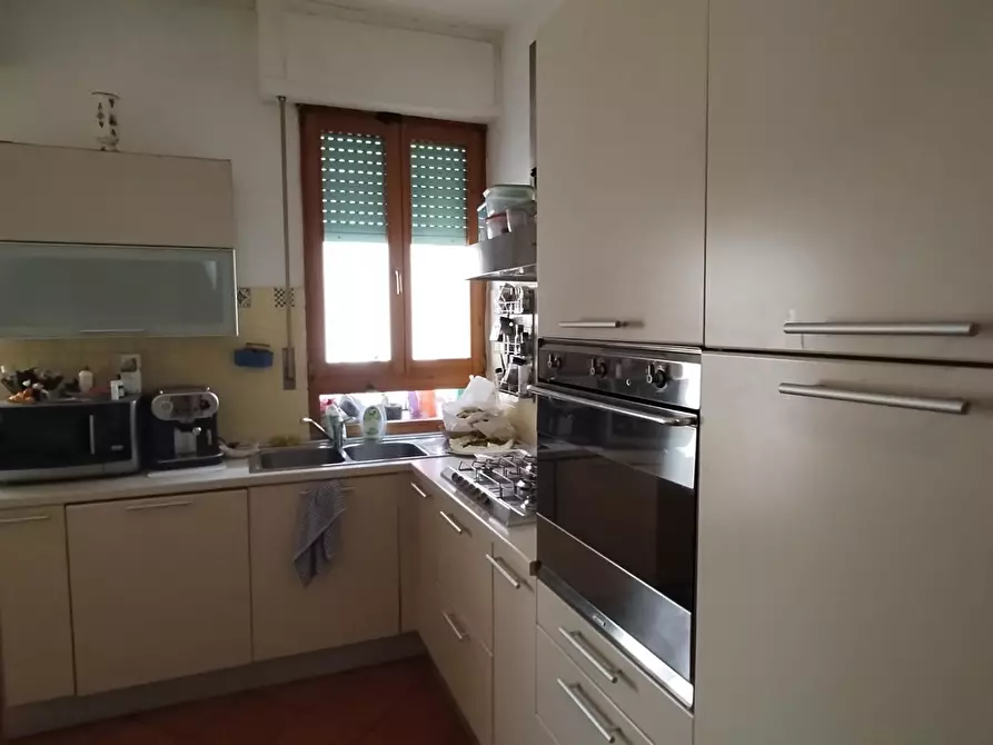 Immagine 8 di Appartamento in vendita  a Livorno
