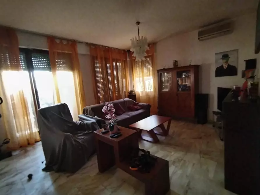 Immagine 4 di Appartamento in vendita  a Livorno