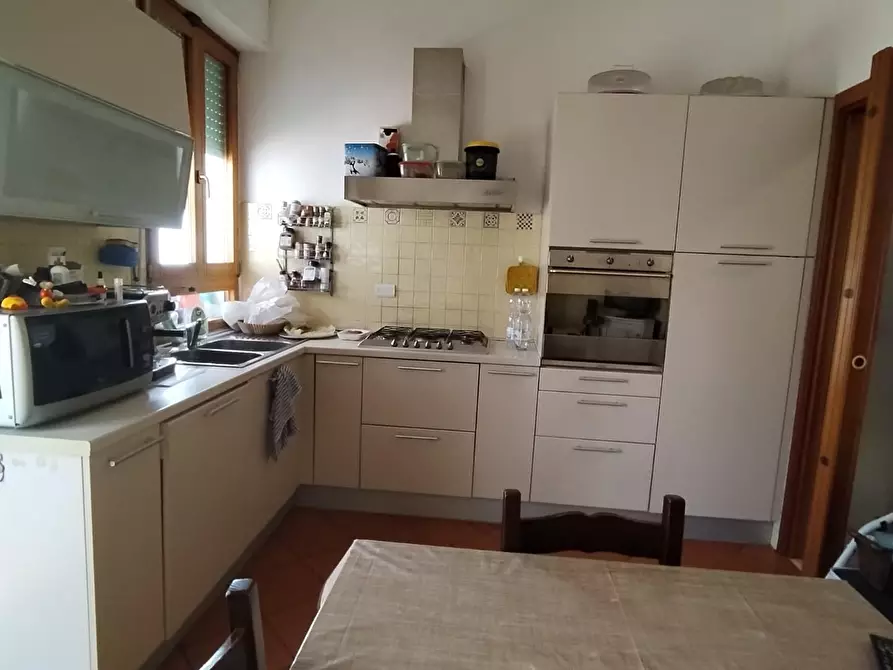 Immagine 7 di Appartamento in vendita  a Livorno
