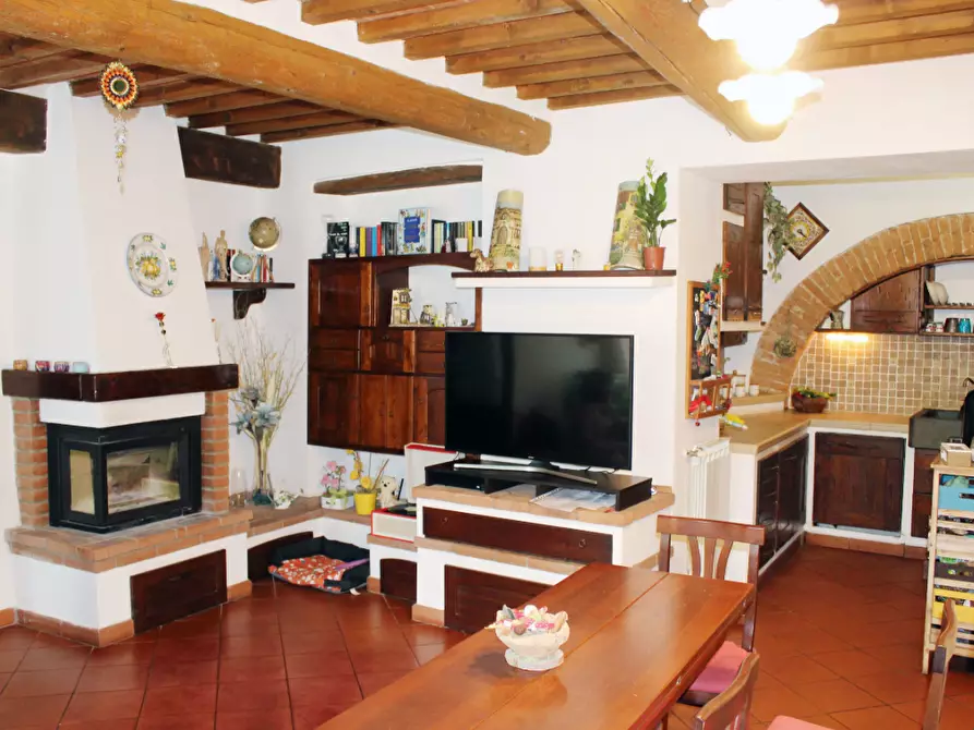 Immagine 2 di Porzione di casa in vendita  a Bagno A Ripoli