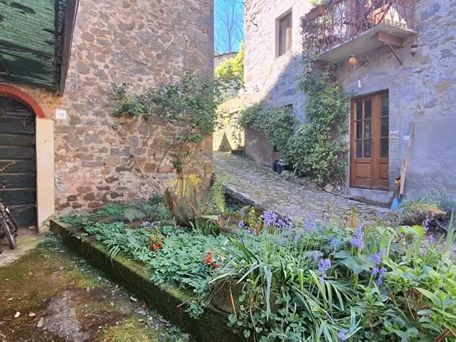 Immagine 2 di Terratetto in vendita  a Bagni Di Lucca