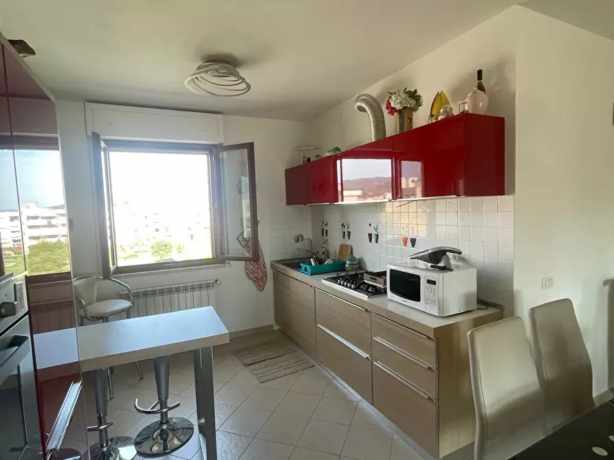 Immagine 10 di Appartamento in vendita  a Campiglia Marittima