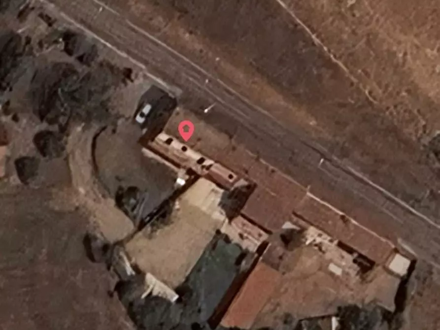 Immagine 2 di Villa in vendita  a Fresonara